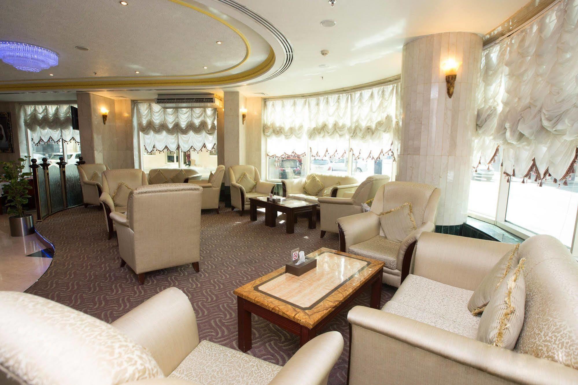 Comfort Inn Hotel Deira Ντουμπάι Εξωτερικό φωτογραφία