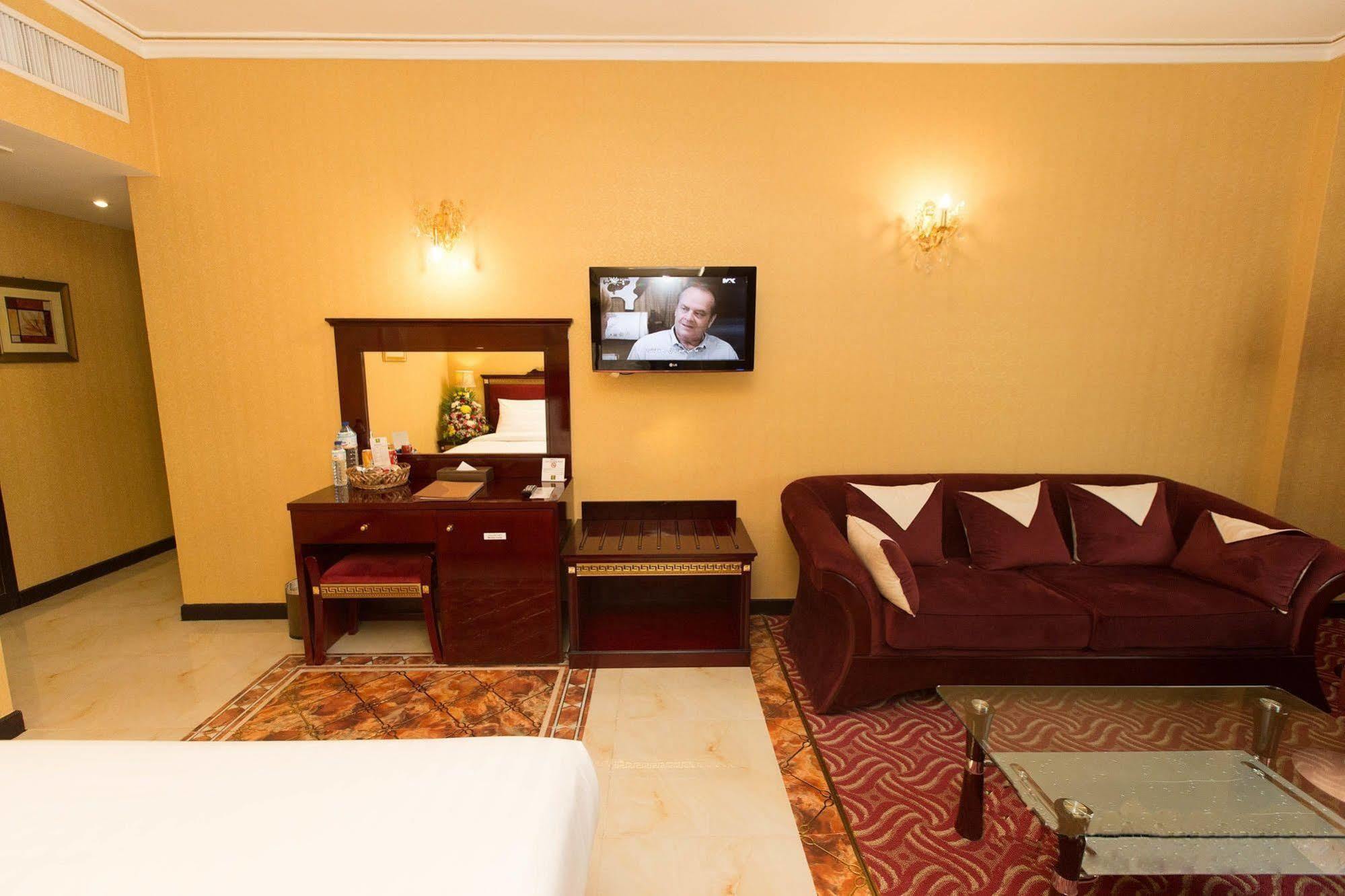 Comfort Inn Hotel Deira Ντουμπάι Εξωτερικό φωτογραφία
