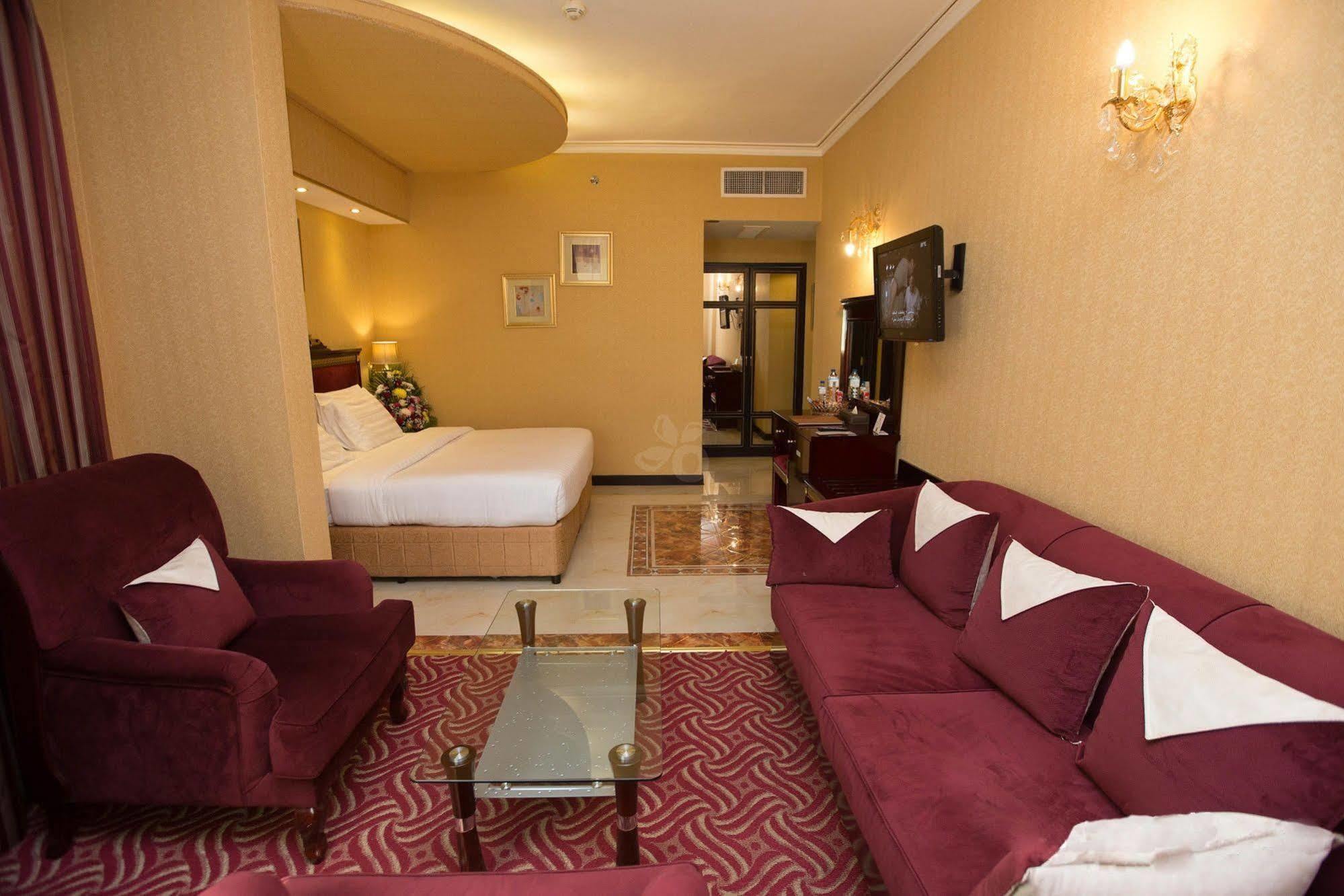 Comfort Inn Hotel Deira Ντουμπάι Εξωτερικό φωτογραφία